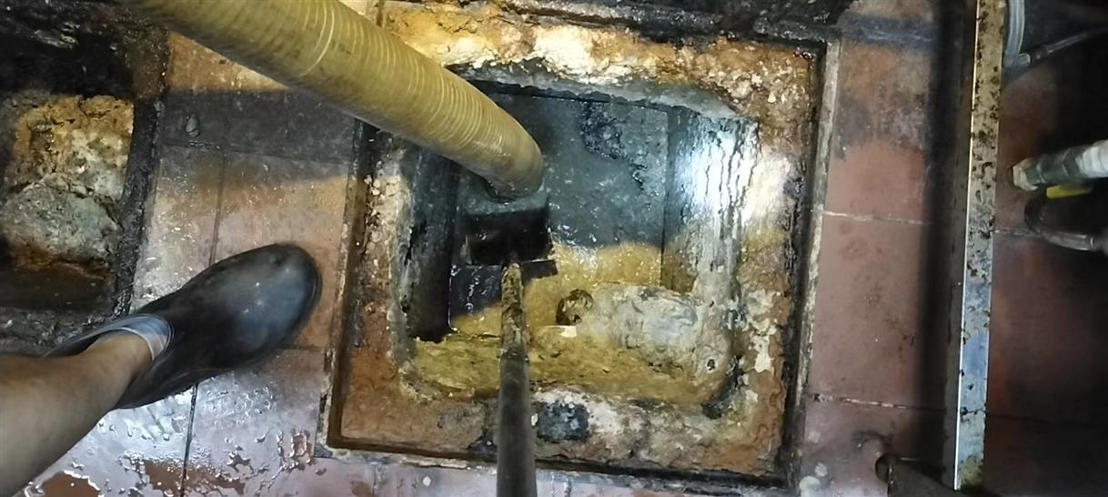 天涯污水池清理一般都有毒气，怎么预防中毒呢？